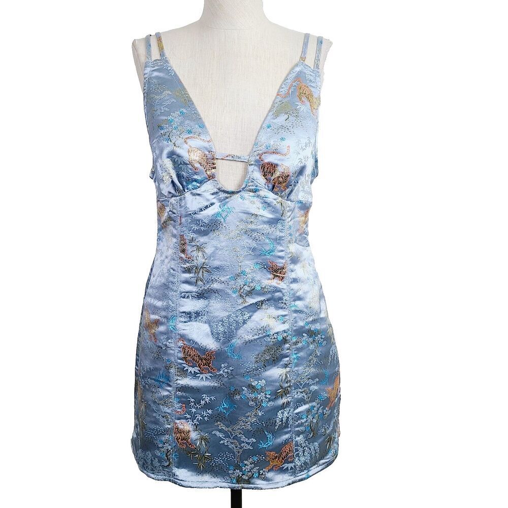 NEW Urban Outfitters Asian Print Dress M Blue Satin Metallic Gold Detail Mini